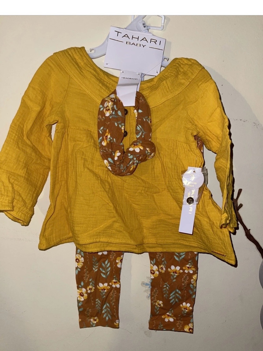 Tahari Baby 3 Piece Set 24 Months Tunic with Floral Leggings & Headband